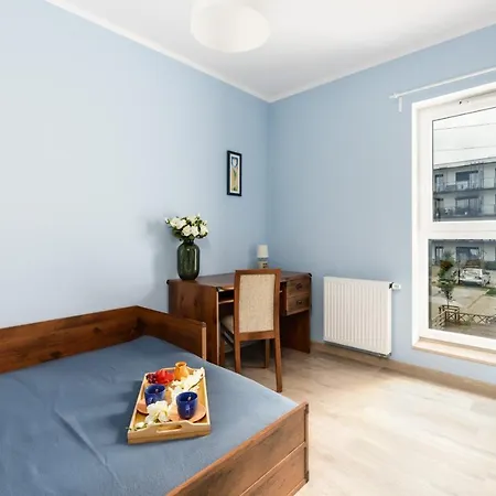 Modern With Balcony & Free Garage By Renters Appartement Poznań